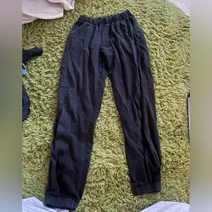 Brandy Melville dark grey sweatpants #brandymelville #brandymelvillesweatpants